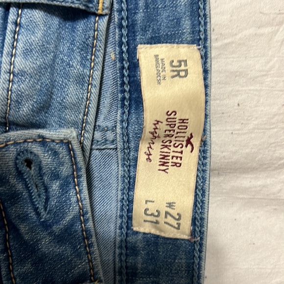 Hollister skinny jeans - Picture 2 of 3